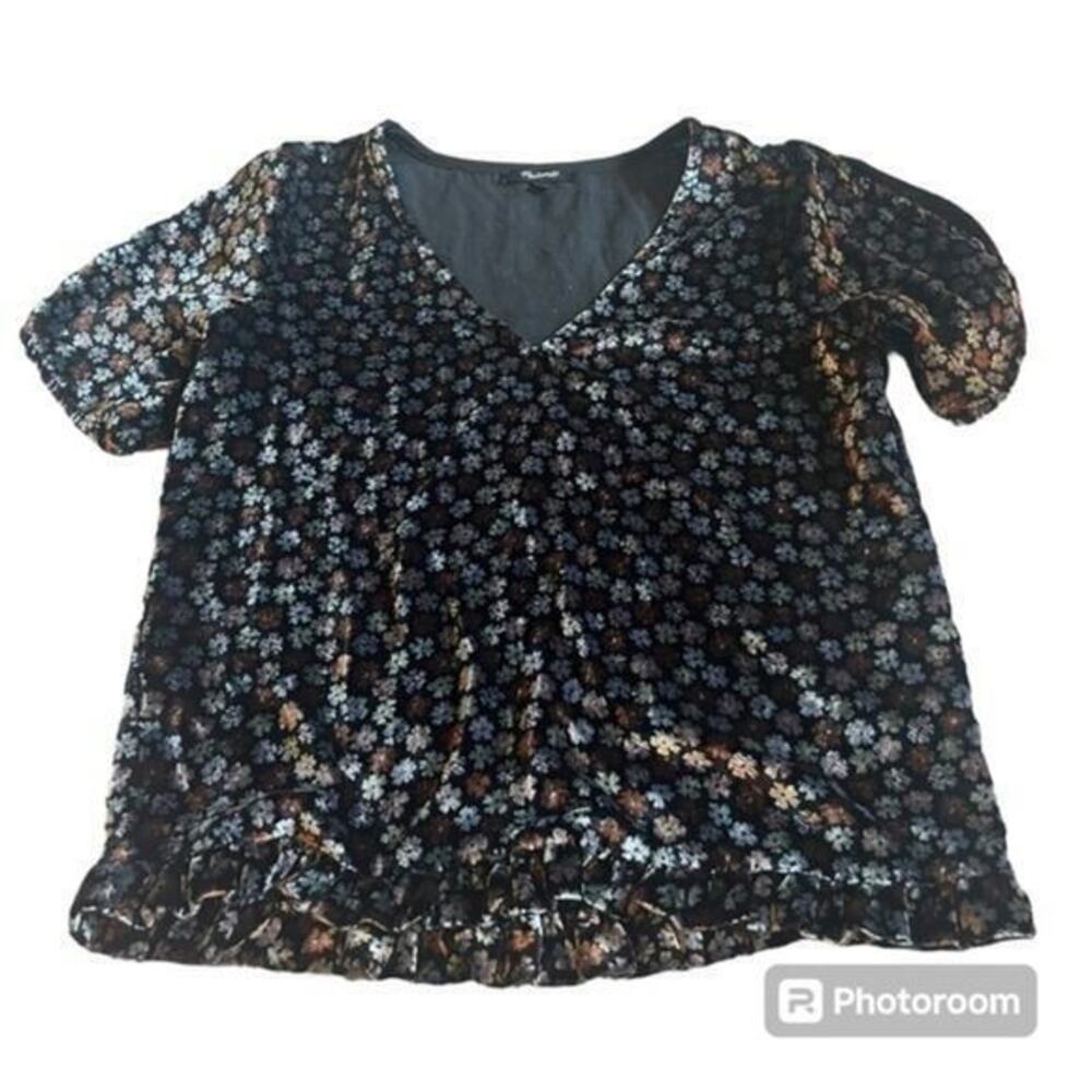 Madewell velvet floral ruffle blouse tshirt
